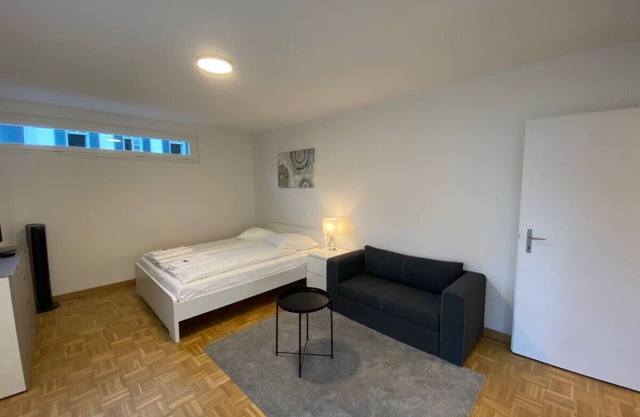 Practical studio in the city center (Art 7)