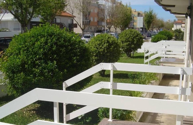 Appartement à Praia da Barra avec piscine, aire de jeux et wifi