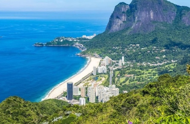 Praia São Conrado excellent coverage 300m from the sea