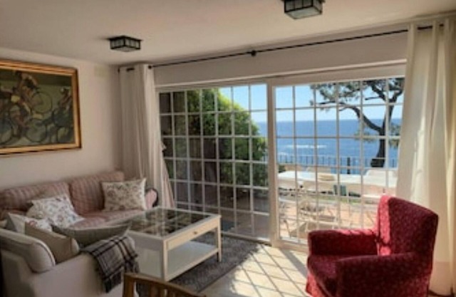 Preciosa Casa en Primera Línea Frente a Islas Cíes