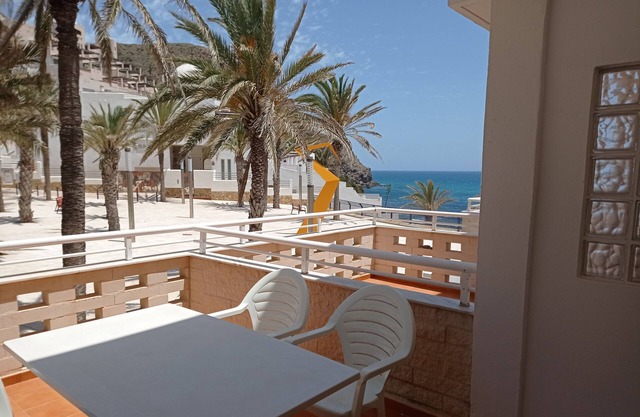 Precioso Apartamento a Menos de 20 m. de la Playa