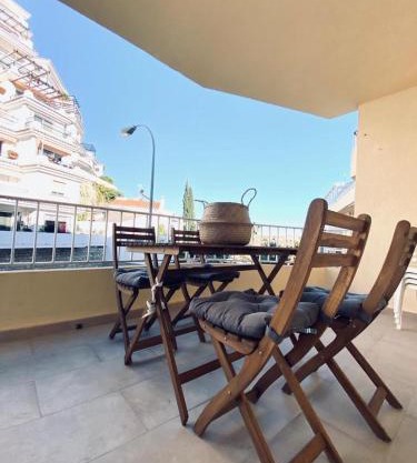 PRECIOSO APARTAMENTO EN EL TESORILLO