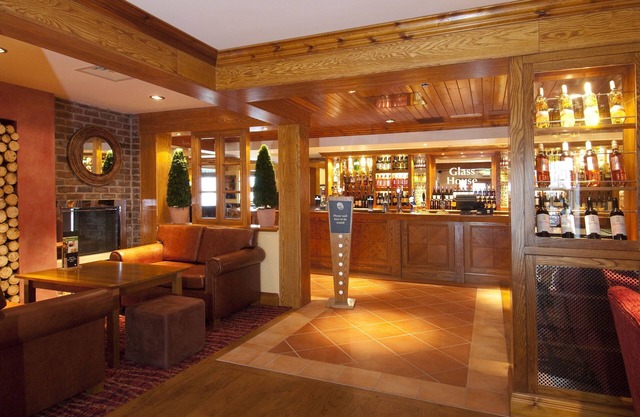 Premier Inn M1 J37