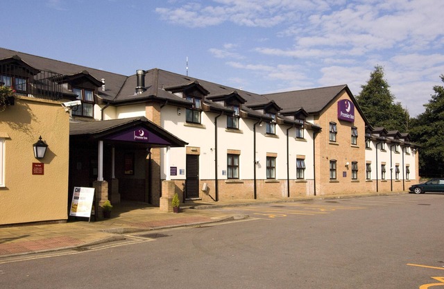 Premier Inn Cardiff West