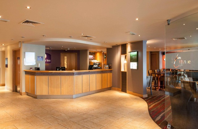 Premier Inn E Midlands Airport