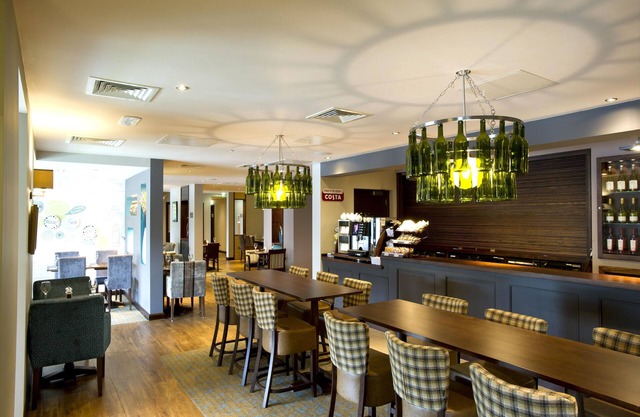 Premier Inn Glasgow Pacific