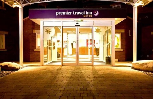 Premier Inn Heathrow Airport - M4/J4