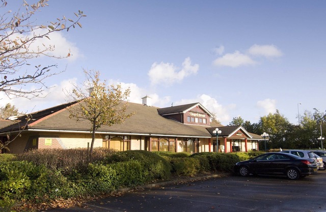 Premier Inn Liverpool - Tarbock