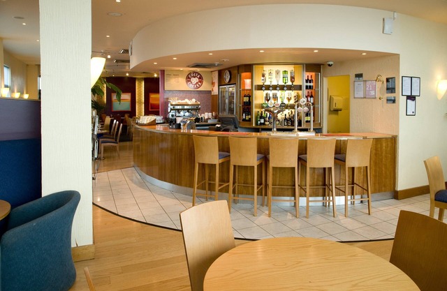 Premier Inn London Wimbledon South