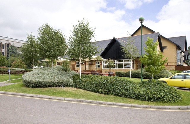 Premier INN Luton Airport