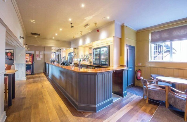 Premier Inn M18 M1