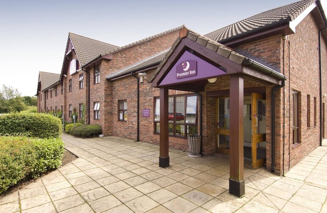 Premier Inn St Helens South