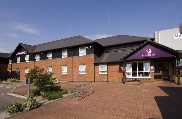 Premier Inn Swansea North