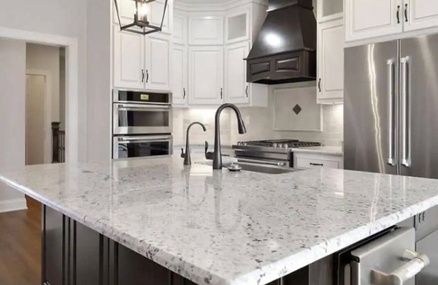 Premier Kentucky Property - 20 minutes to Valhalla & 2024 PGA Championship!