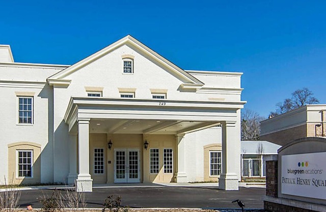 Premium 2 Bedroom at Bluegreen Patrick Henry Square - in Colonial Williamsburg!