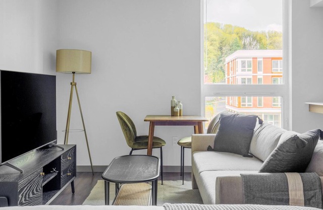 Premium Columbia City Studio w/ W/D & Gym, near Light Rail, by Blueground