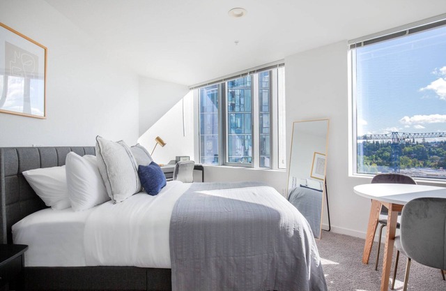 Premium Downtown Bellevue Studio w/ Gym, W/D, near shops, by Blueground