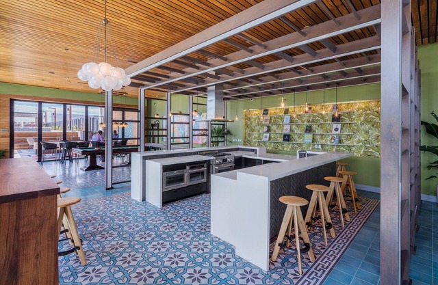 Premium H Street 1BR w/ Rooftop Pool & Gym, walk to Metro, by Blueground