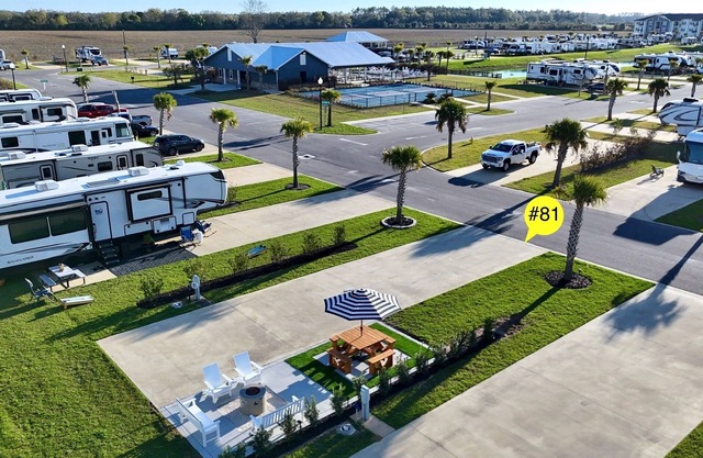Grand Riviera RV Resort PREMIUM Back-In Lot #81