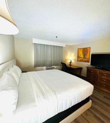Presque Isle Hotel