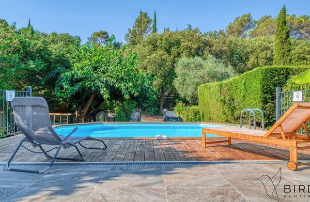 Pretty little house in Biot