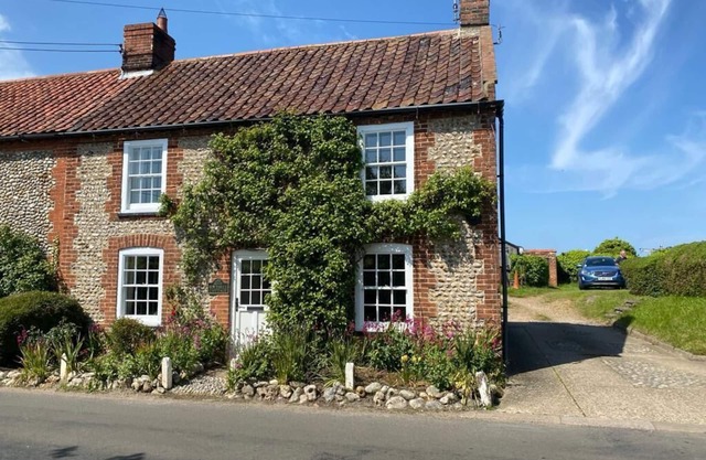 Jolie maison de campagne conviviale en briques et silex à 2 miles de Blakeney