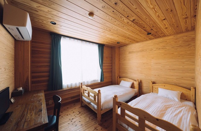 Price with Reason Room 303 Twin Room Free parki / Arao Kumamoto