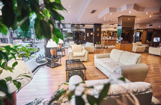 Primacy Apart Hotel