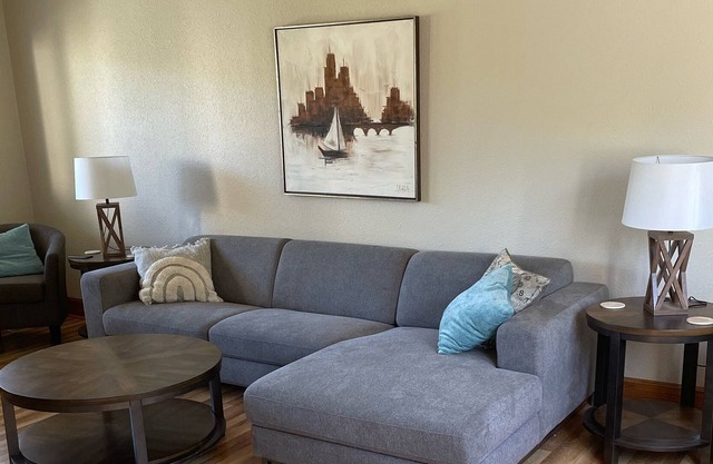 Prime Golf/Ski location. Private 3 bedroom home for family fun!