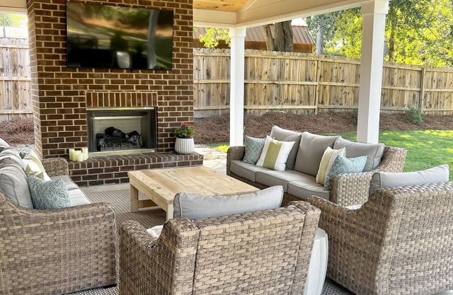 Prime Location Masters Rental - Only 2.2 miles from course in Augusta, GA!