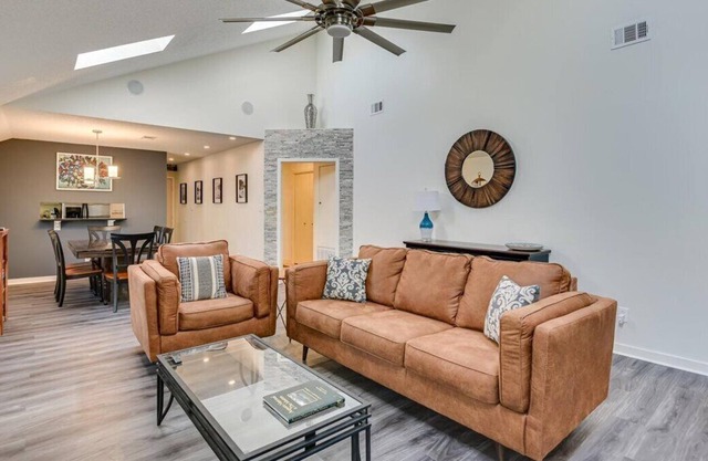 Prime Location: Minutes to All Major Events and Attractions in Augusta!