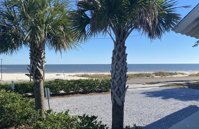 "Prime Location" New Beachfront 3 Bedroom on the BEACH in downtown Bay St Louis