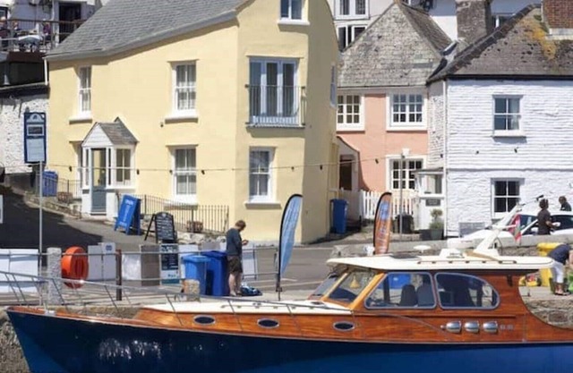 Prime Waterfront St Mawes - sleeps 6