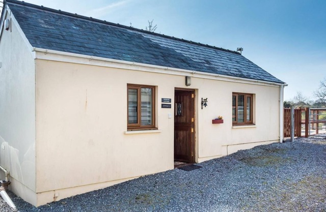 Primrose - 1 Bedroom Cottage - Llanteg