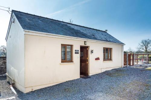 Primrose - 1 Bedroom Cottage - Llanteg