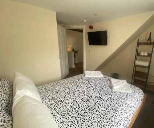 Prince of wales pub and accommodation