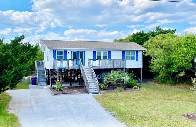 Engagement préalable: Pet Friendly Beach Cottage on The Point at Emerald Isle