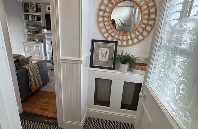 Pristine 4 BR Private Belfast Home in Prime Location