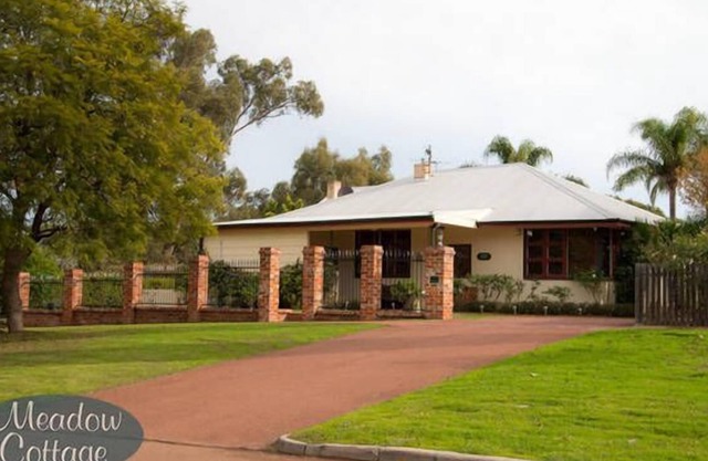 Priv House + piscine + Wi-Fi + 10 min de Perth et vignobles