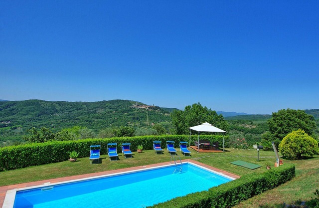 Belle maison de vacances privée avec piscine privée, climatisation, WIFI, patio, près de Arezzo