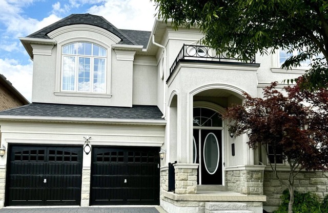 Private 1-Bedroom Apartment Near Pearson Airport – Perfect for Solo Travelers and Couples