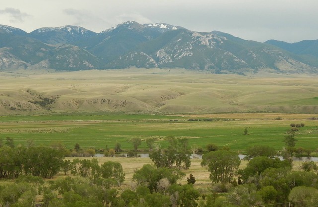 PRIVATE 170 Acre Ranch avec cabine 2BR / 2BA