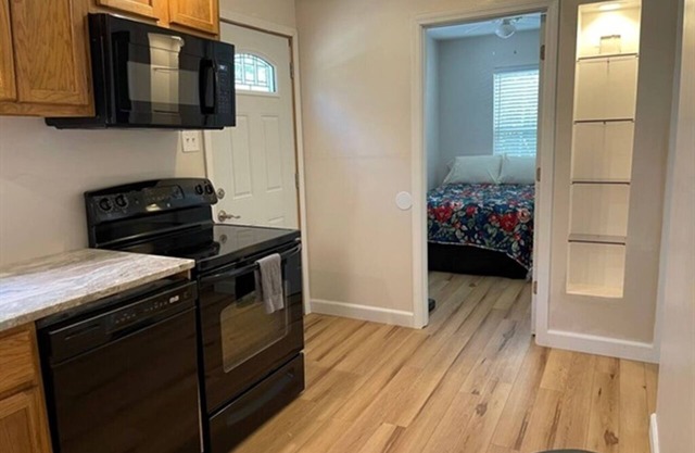 2 bed Home Private 5 min from I-55