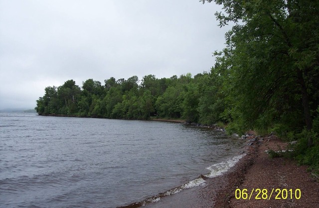 CABINE PRIVÉE 3 CHAMBRES 2 BAINS SUR LE LAC GOGEBIC DANS LE U. P. DU MICHIGAN