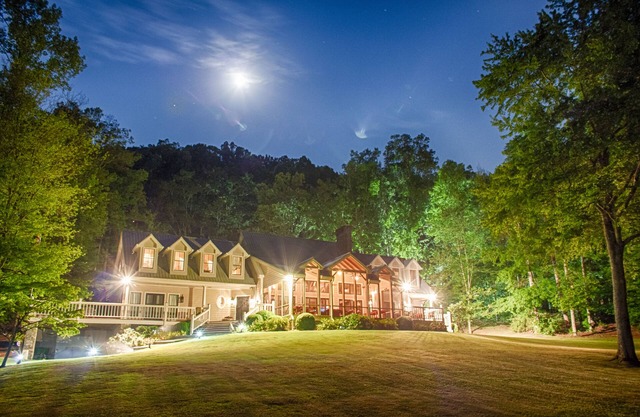 Maison de lac privée de luxe avec 6 chambres