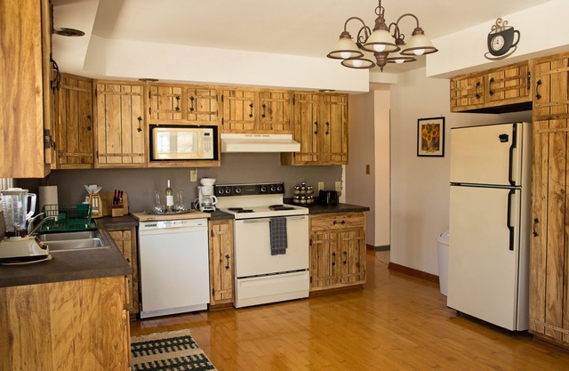 Maison 5 étoiles privée au centre-ville de Bruce Crossing avec sauna + parking