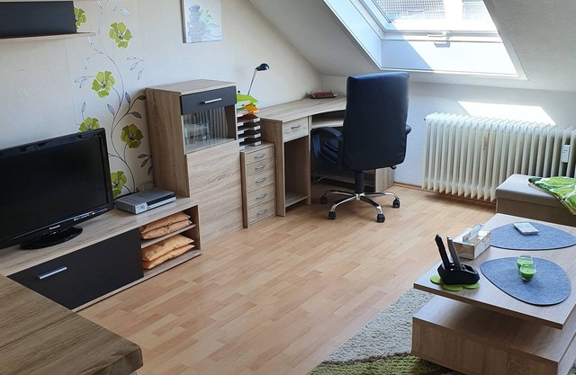 Logement privé dans un BR 2. Dachgeschosswohnung. Pour 2 max. 3 Pers.
