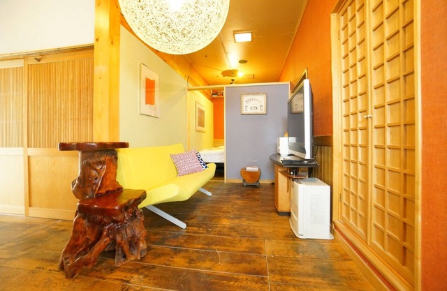 Private accommodation for up to 14 guests / Takayama Gifu