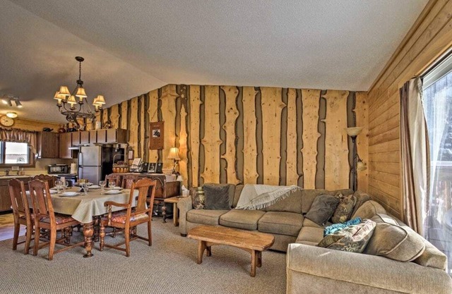 Private and cozy Townhouse #102 in the Townhouse Village at North Ironwood Acres resort on the Black River Scenic Byway. Beautiful wood theme through out with wood burning fireplace and onsite Laundry. Sleeps 1-6. DOG FRIENDLY!!