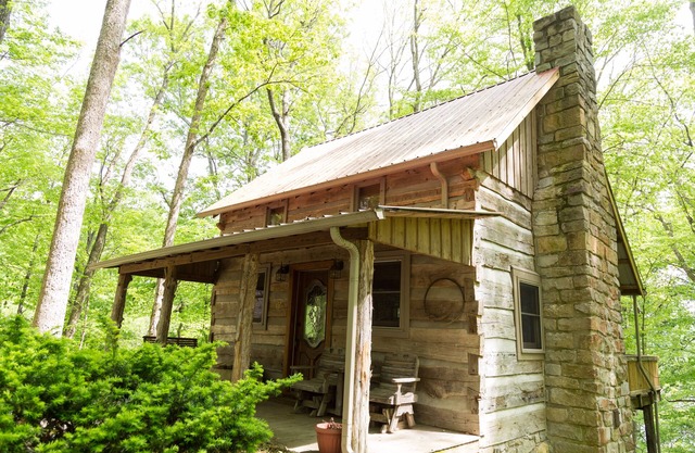 Refuge rustique privé et luxueux sur le lac Barren River